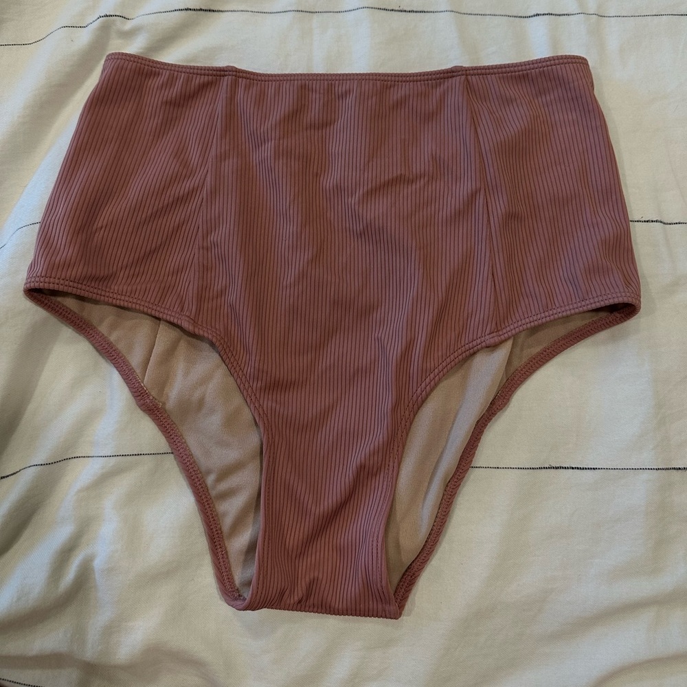 KJ Ribbed Dusty Rose Cut Highs